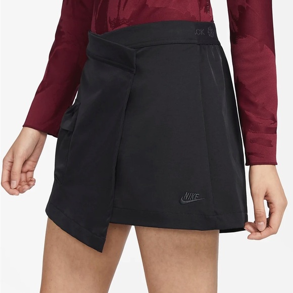 Nike Sportswear Tech Pack High Rise Skort - Picture 3 of 8